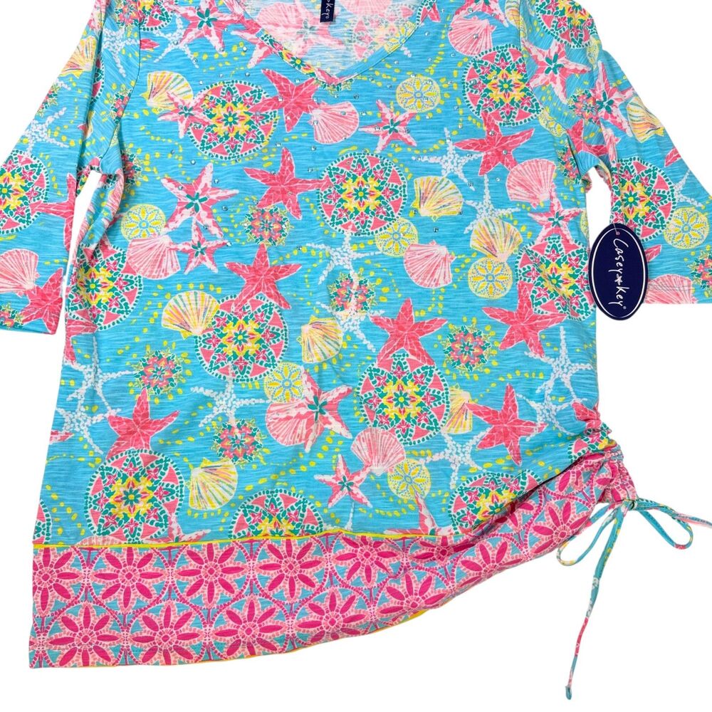Casey Key Top Blue Pink Starfish Shell Coastal Ruched Studded Tee Size Large NWT - Picture 4 of 7